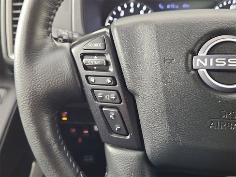 Used 2024 Nissan Frontier SV w/ SV Convenience Package image 19
