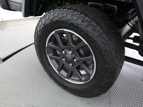 Used 2021 Jeep Gladiator Overland AWD/4WD image 58