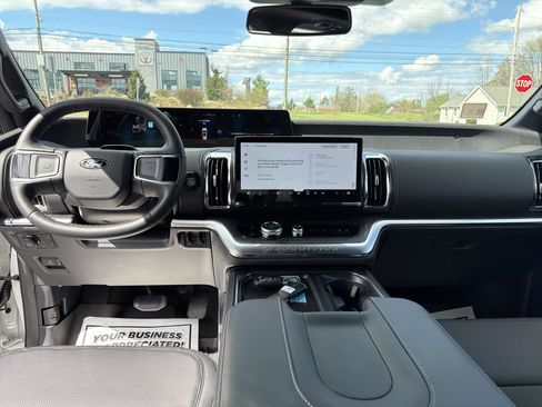 New 2026 Ford Expedition Max Platinum AWD/4WD image 15