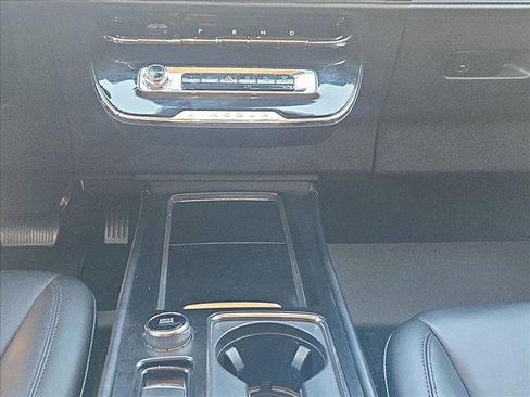 Used 2024 Lincoln Corsair FWD image 14