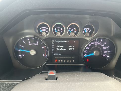 Used 2011 Ford F350 Lariat w/ Lariat Ultimate Pkg AWD/4WD image 22