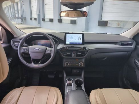 Used 2023 Ford Escape Active image 17