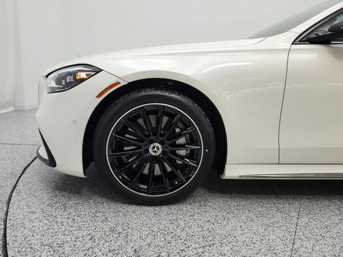 Certified 2023 Mercedes-Benz S 500 4MATIC image 22