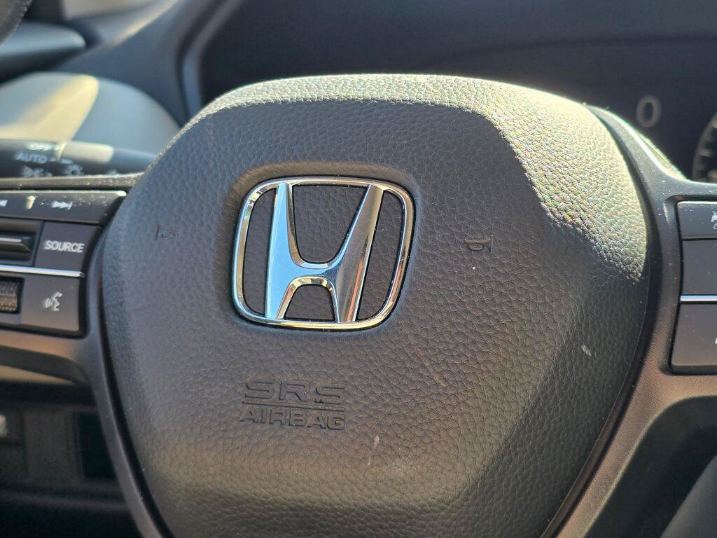 Certified 2024 Honda HR-V LX image 28