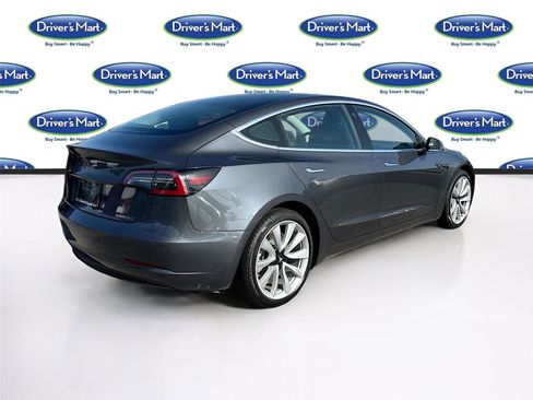Used 2018 Tesla Model 3 Long Range image 7