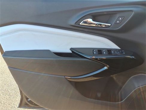 New 2026 Chevrolet Trax LT w/ Driver Confidence Package image 21