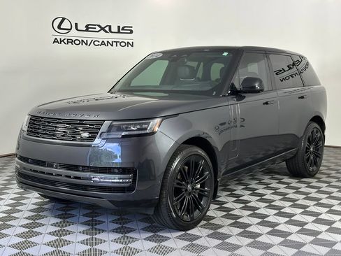 Used 2024 Land Rover Range Rover SE AWD/4WD image 11