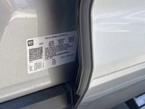 Used 2025 Chevrolet Tahoe Premier image 18