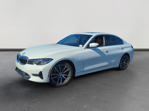 Used 2020 BMW 330i Sedan w/ Driving Assistance Package image 1