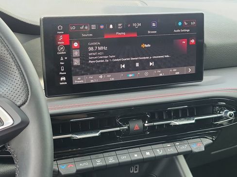 Certified 2025 Dodge Hornet R/T w/ R/T Plus Package AWD/4WD image 32