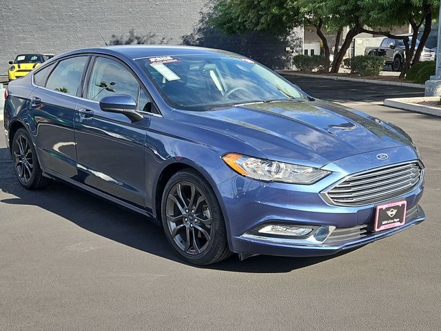 Used 2018 Ford Fusion SE w/ Equipment Group 201A FWD image 3