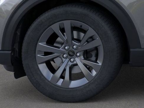 New 2026 Ford Explorer Active w/ Active Comfort Package image 19