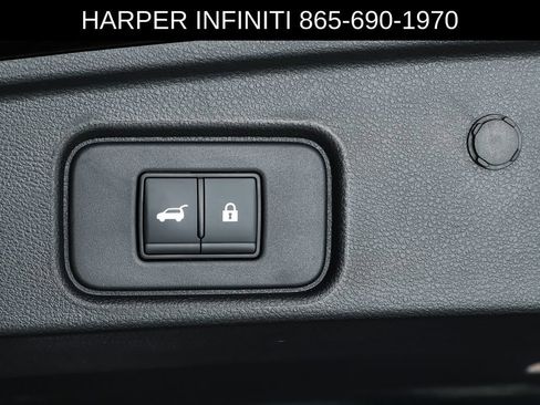 Used 2024 Nissan Pathfinder SL w/ SL Premium Package AWD/4WD image 30