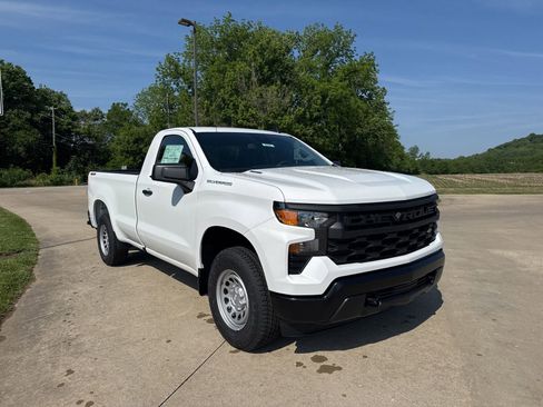 New 2026 Chevrolet Silverado 1500 W/T w/ WT Value Package AWD/4WD image 3