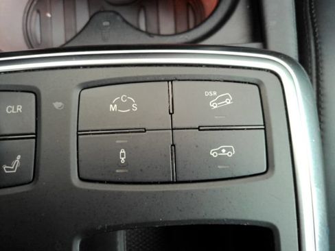 Used 2015 Mercedes-Benz GL 63 AMG 4MATIC image 55