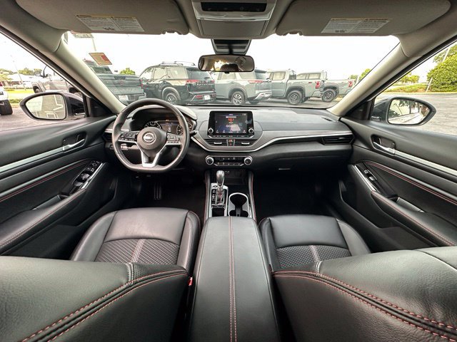 Certified 2023 Nissan Altima 2.5 SR FWD image 29