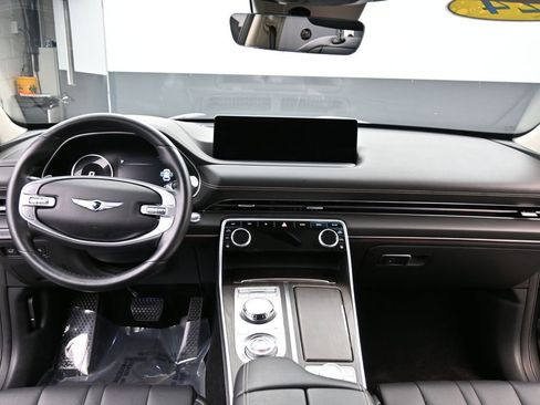 Used 2024 Genesis GV80 2.5T image 9