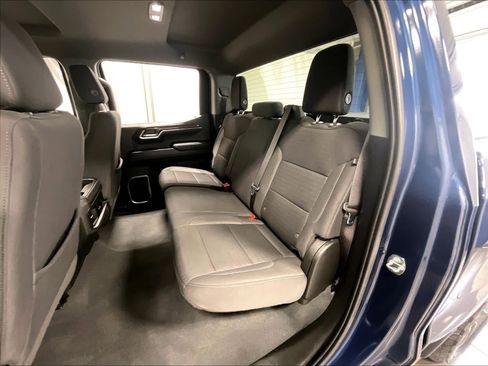 Used 2023 Chevrolet Silverado 1500 RST w/ Z71 Off-Road Package AWD/4WD image 15