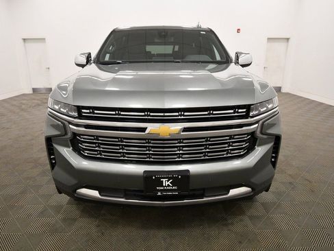 Used 2023 Chevrolet Suburban Premier image 11