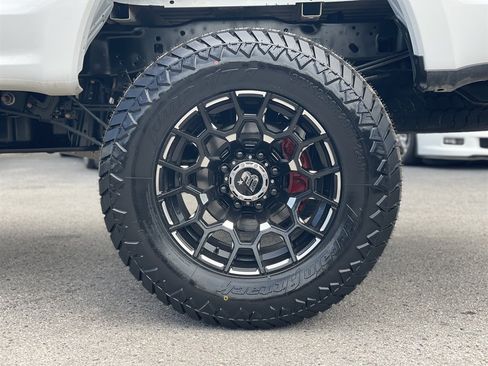 Used 2020 Ford F250 XLT w/ XLT Value Package AWD/4WD image 34