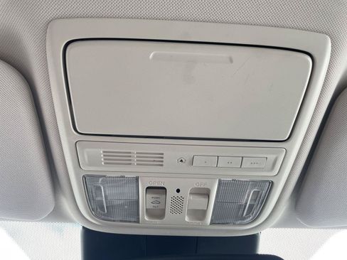 Used 2016 Honda CR-V Touring image 19
