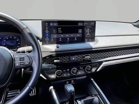 Used 2024 Honda Accord Sport image 10
