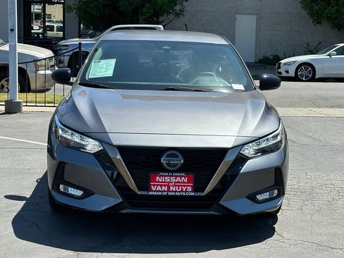 Used 2020 Nissan Sentra SR w/ Electronics Package FWD image 12