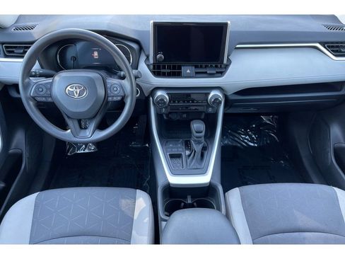 Used 2024 Toyota RAV4 XLE image 15
