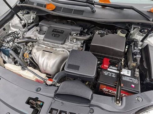 Used 2016 Toyota Camry LE FWD image 20