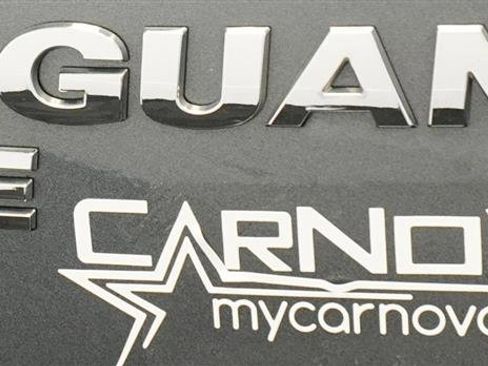 Used 2019 Volkswagen Tiguan SE image 30