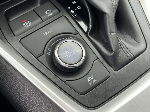 Certified 2023 Toyota RAV4 XSE AWD/4WD image 31