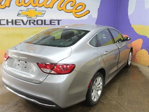 Used 2015 Chrysler 200 Limited w/ Comfort Group FWD image 8