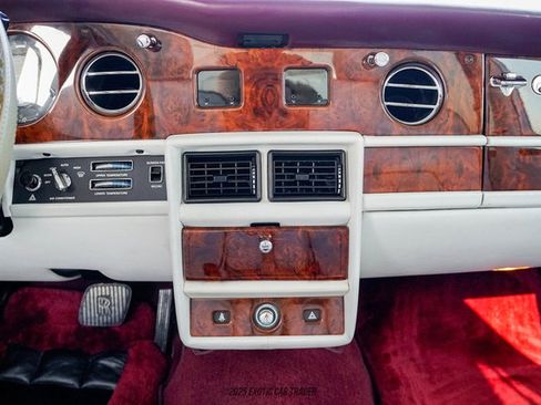 Used 1989 Rolls-Royce Silver Spirit image 29