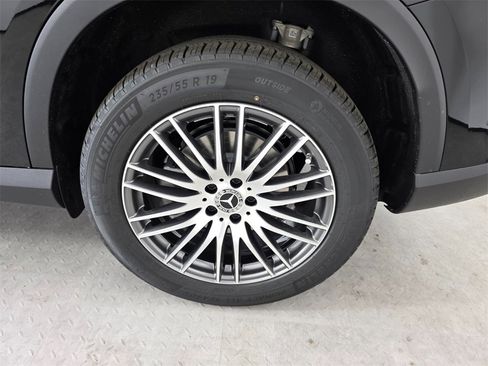 New 2026 Mercedes-Benz GLC 300 image 14