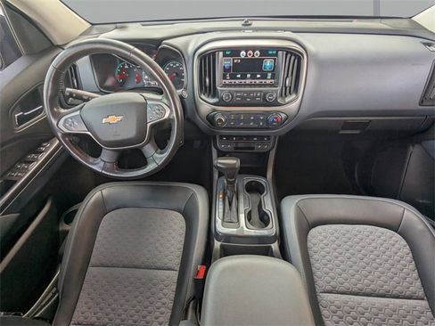 Used 2015 Chevrolet Colorado Z71 image 15