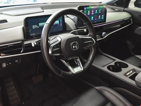 Used 2024 Honda Prologue Touring image 16