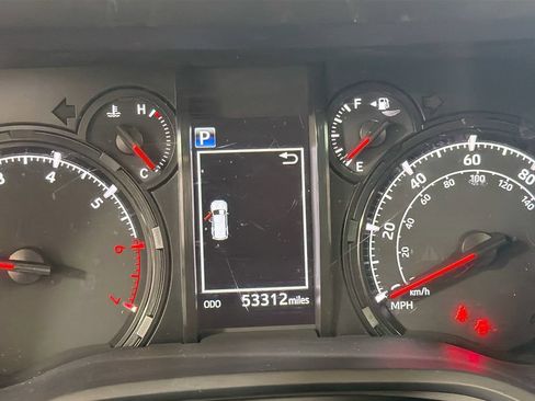 Used 2023 Toyota 4Runner SR5 Premium w/ Moonroof Package RWD image 14