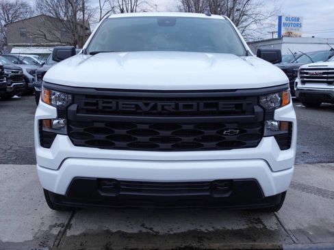 Used 2023 Chevrolet Silverado 1500 Custom w/ LPO, Dark Essentials Package image 5