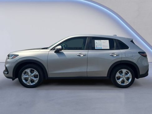 Used 2025 Honda HR-V LX image 2