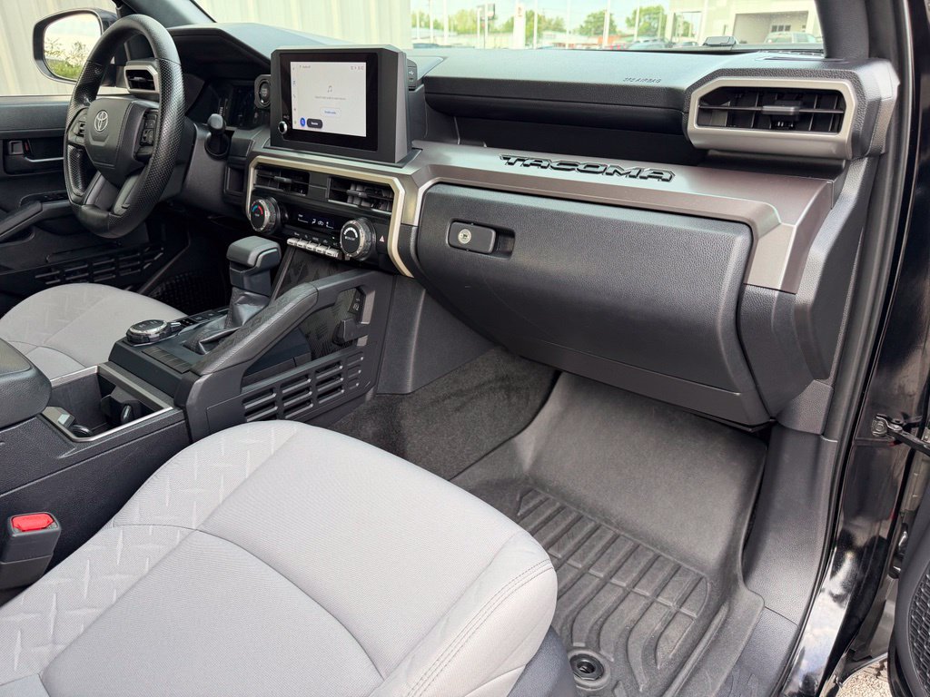 Certified 2025 Toyota Tacoma SR5 AWD/4WD image 12