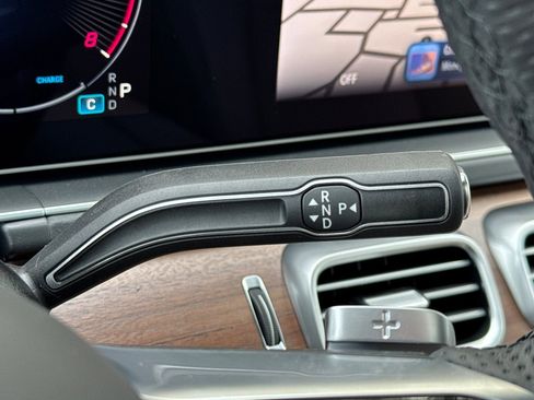 New 2026 Mercedes-Benz GLS 450 4MATIC image 19