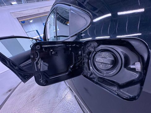 Used 2025 Toyota Corolla SE w/ SE Premium Package image 38