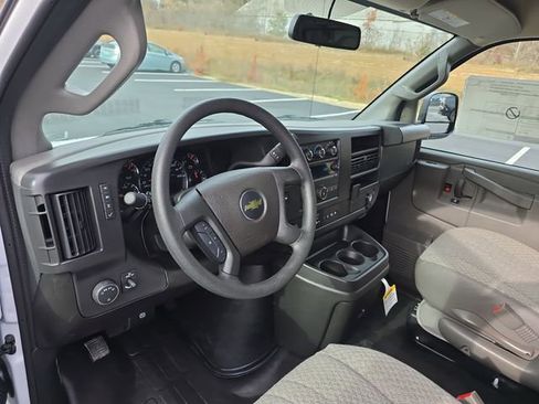 New 2025 Chevrolet Express 2500 w/ Driver Convenience Package image 17