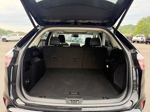Used 2024 Ford Edge Titanium AWD/4WD image 9
