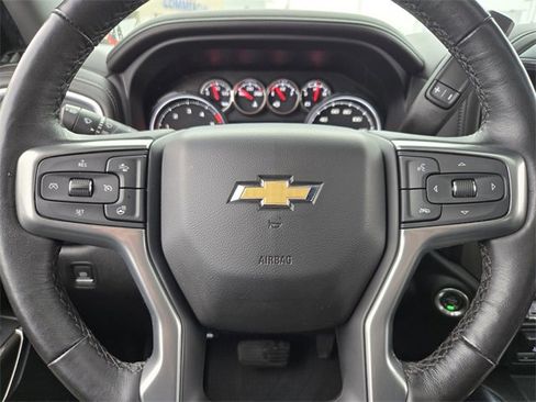 Used 2022 Chevrolet Silverado 2500 LTZ w/ LTZ Convenience Package image 27