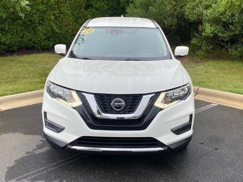 Used 2020 Nissan Rogue S FWD image 2