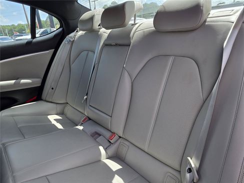 Used 2023 Genesis G70 2.0T RWD image 31
