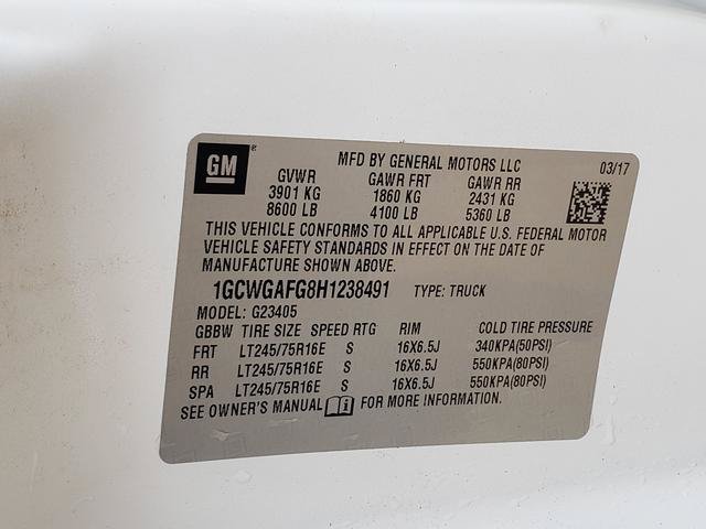Used 2017 Chevrolet Express 2500 RWD image 26