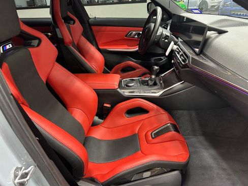 Used 2023 BMW M3 w/ M Carbon Exterior Package RWD image 26