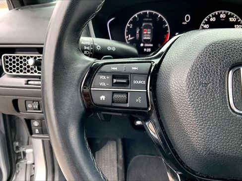 Used 2023 Honda Civic Sport image 22